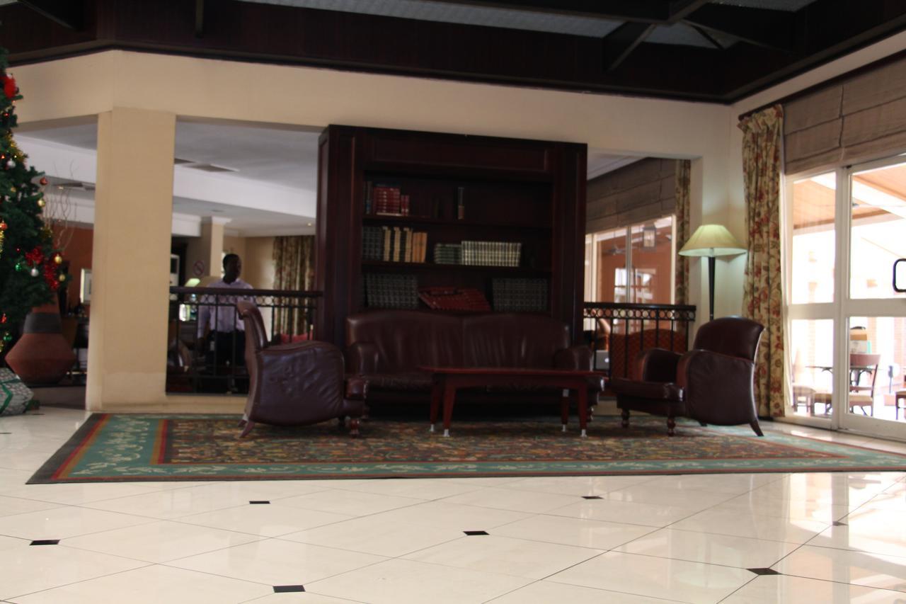 Oakwood Park Hotel Lekki Exterior foto